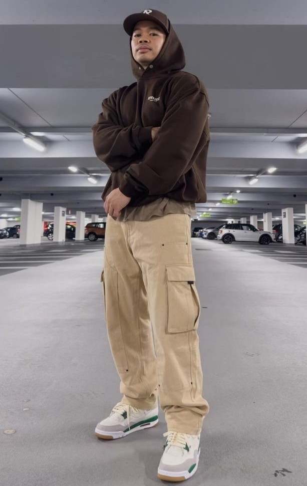 Chunky Sneakers with Cargo Pants and Hoodie Chunky Sneakers with Cargo Pants and Hoodie