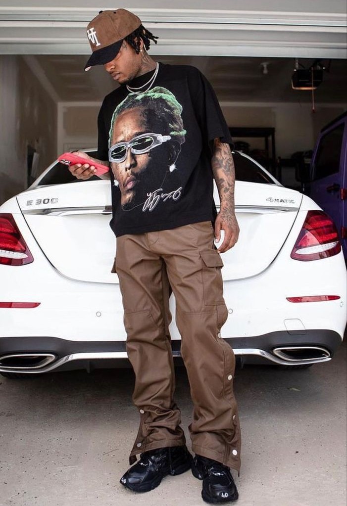 Streetwear Cool with a Snapback Streetwear Cool with a Snapback